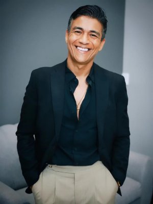 Américo comparte reflexivo mensaje tras polémica de reconciliación con su exesposa