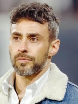 Jorge Valdivia desmiente foto en discoteca: "Es evidente que no soy yo"