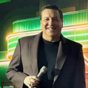 ¡Con asado y regalos! Así fue la despedida de Julio César Rodríguez de CHV