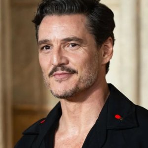 ¡ícono de estilo! Pedro Pascal se convierte en embajador de marca de lujo