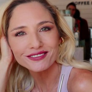 Mane Swett enfrenta la suspensión de fecha clave en juicio por su hijo