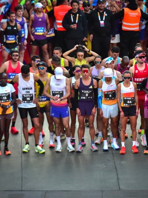 ¡Santiago vivió su gran fiesta runner! Más de 35 mil corredores dieron vida al Itaú Maratón de Santiago 2026