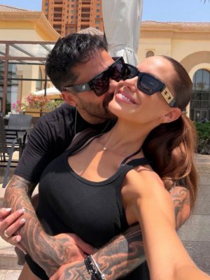 Gala Caldirola viajó hasta Qatar para reencontrarse con Mago Jiménez