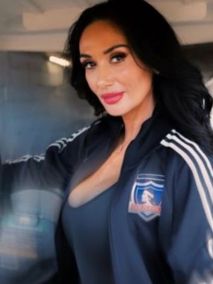 ¡Salió jugando! Pamela Díaz reaccionó tras ser fotografiada junto a Felipe Kast