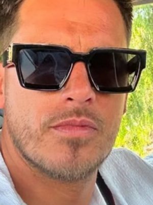Camilo Huerta sale de 