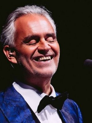 Andrea Bocelli aclara mito sobre su carrera: 