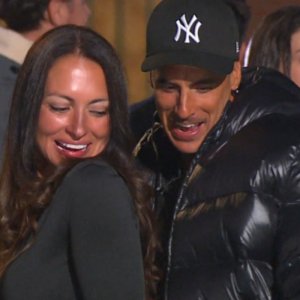 Paula Pavic y Camilo Huerta se casaron simbólicamente en Vecinos al Límite