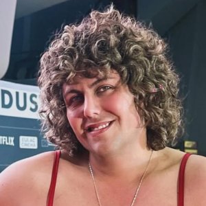 Simón de la Costa sorprende con su debut actoral y nuevos proyectos profesionales