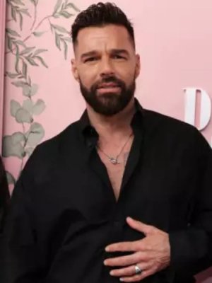 Hijo de Ricky Martin pide frenar comparaciones con su padre