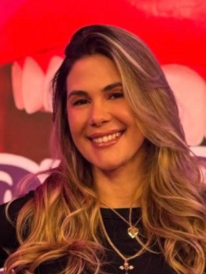 Laura Prieto se suma como panelista estable a "Hay que decirlo" de Canal 13