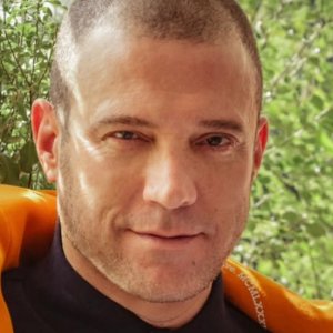 Aseguran que Julián Elfenbein fue internado en centro de salud