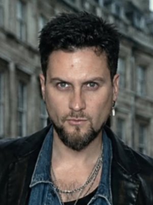 Jean-Philippe Cretton se vuelca a la música y estrena colaboración con vocalista de Lucybell