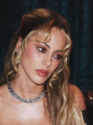 Tini Stoessel audita sus cuentas tras romper vínculo profesional con su padre