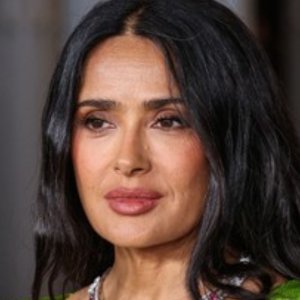 De Teresa a Hollywood: la millonaria fortuna de Salma Hayek al cumplir 60 años