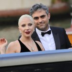 Lady Gaga sorprendió al convertirse en mamá por primera vez junto a Michael Polansky