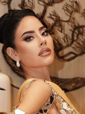 Ignacia Michelson vivió inesperado traspié en pasarela del Miss Grand