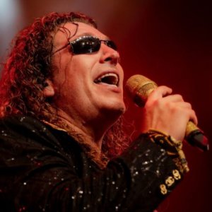Plan Perfecto en picada contra Leo Rey luego que el cantante insultara a uno de sus panelistas