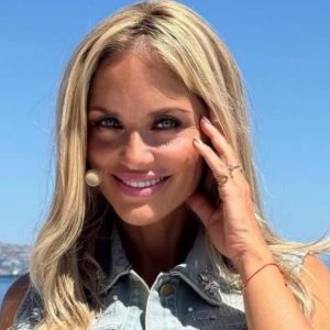 Tras su separación: las fotos que adelantan el regreso de Kenita Larraín a la TV
