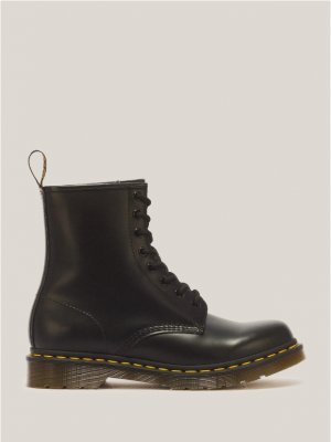 ¡Imperdible! Dr. Martens tiene precios rebajados con hasta un 50% en modelos seleccionados